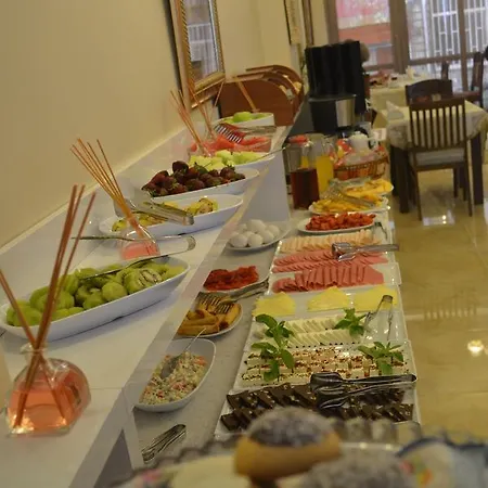 In Hotel Istanbul