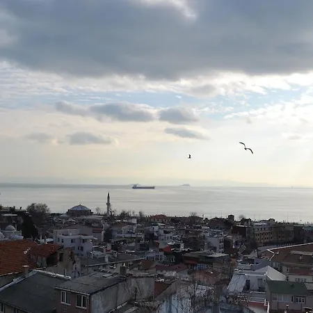 In 3* Istanbul